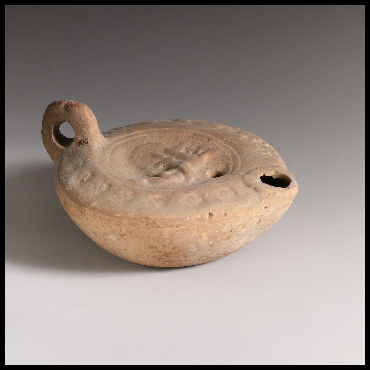 Terracotta oil lamp, Terracotta, Roman