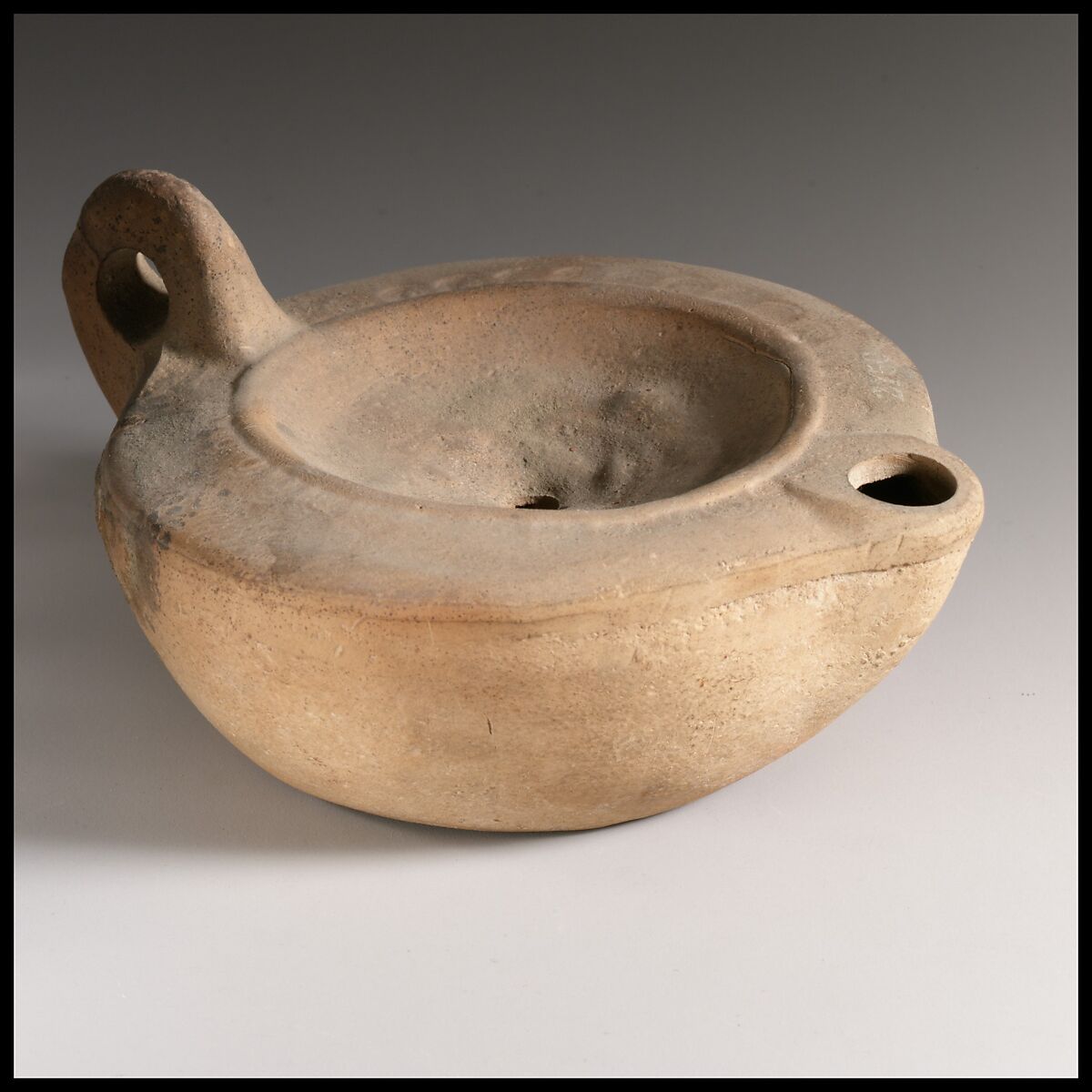 Terracotta oil lamp, Terracotta, Roman