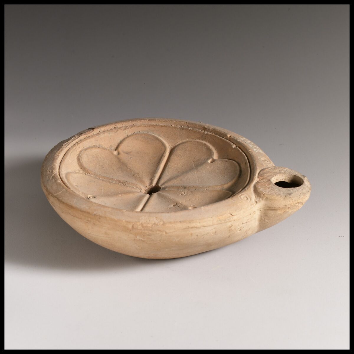 Terracotta oil lamp, Terracotta, Roman