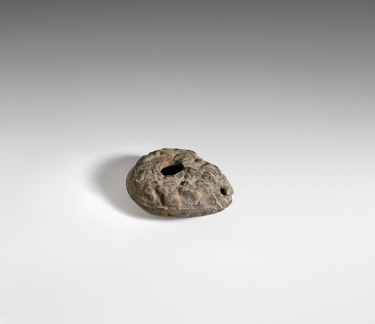 Terracotta oil lamp, Terracotta, Roman, probably Egyptian