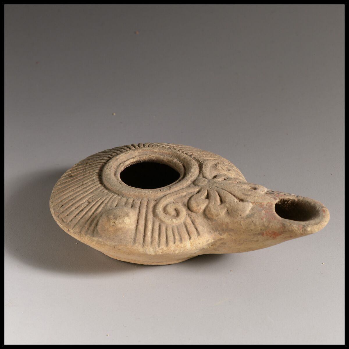 Terracotta oil lamp, Terracotta, Greek or Roman
