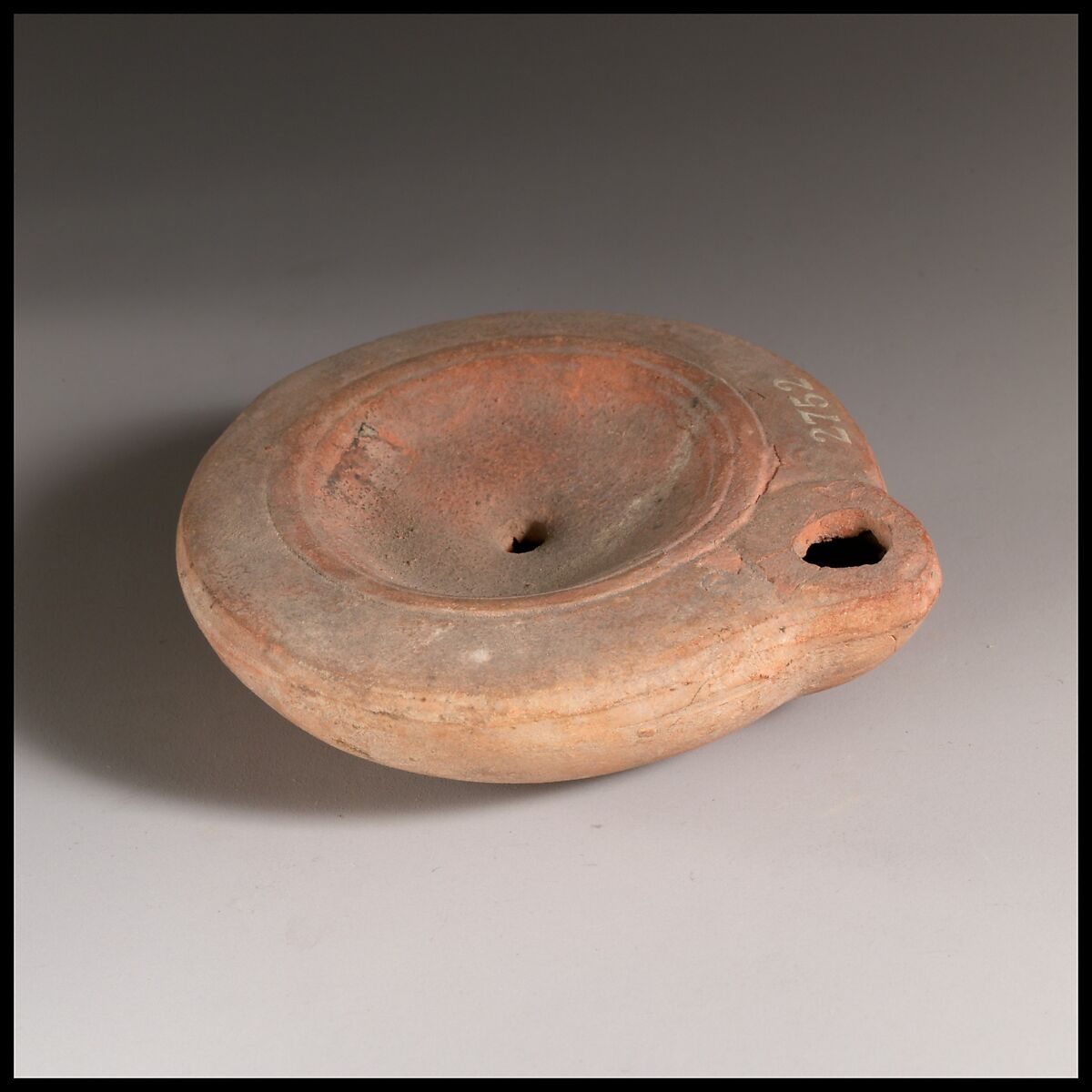 Terracotta oil lamp, Terracotta, Roman