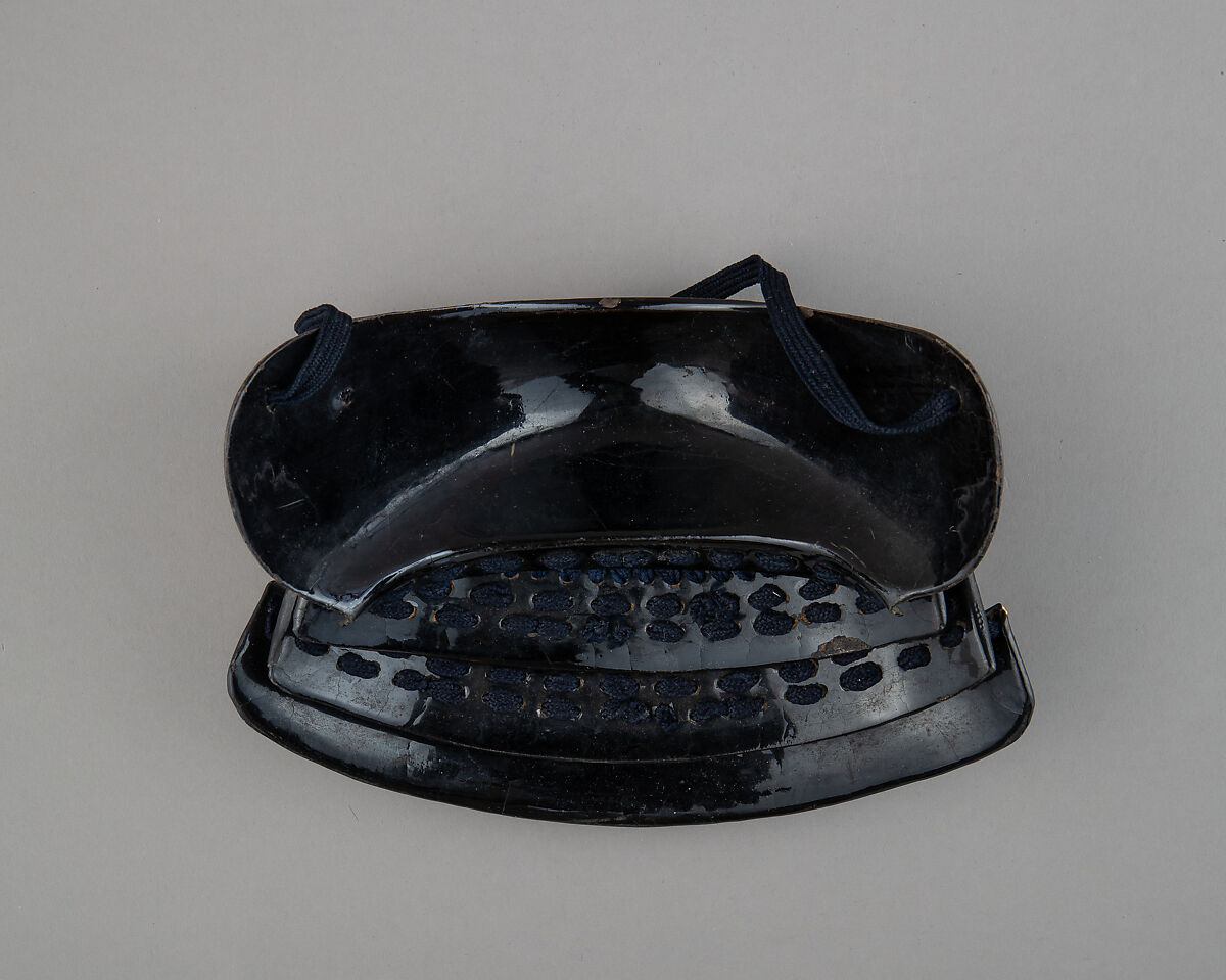 Chin Mask (Ho-ate) with Gorget, Iron, lacquer, silk, leather, Japanese