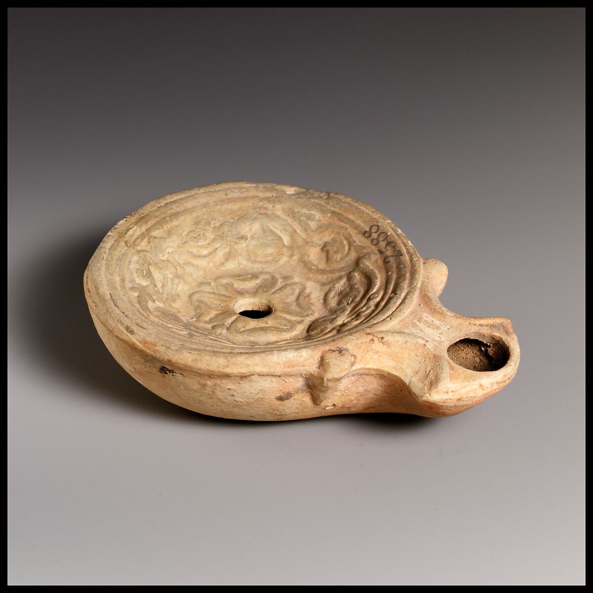 Terracotta oil lamp, Terracotta, Roman