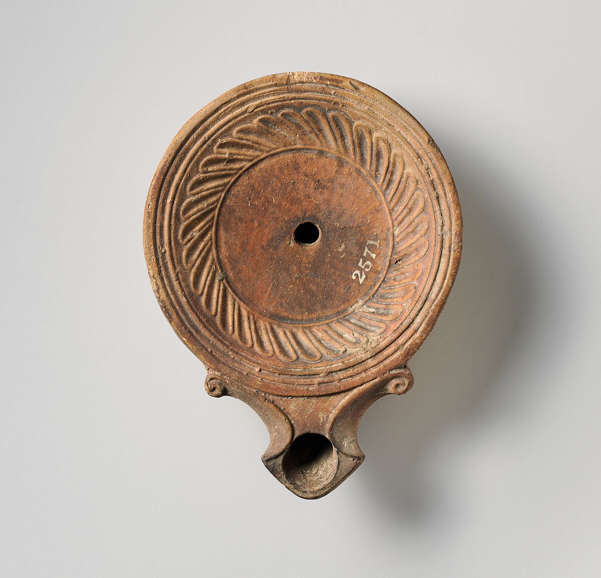 Terracotta oil lamp, Terracotta, Roman 