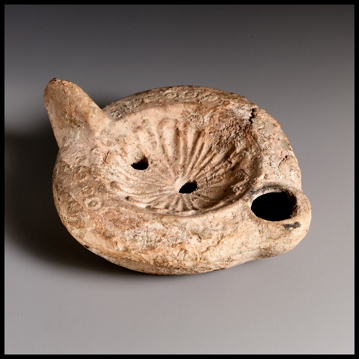 Terracotta oil lamp, Terracotta, Roman