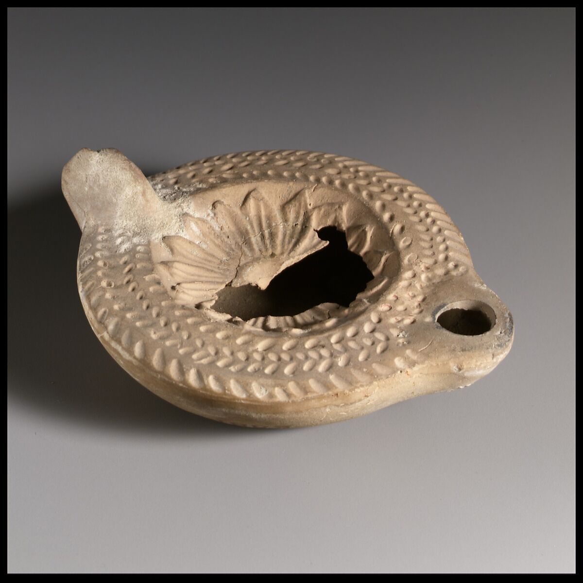 Terracotta oil lamp, Terracotta, mold-made, Roman