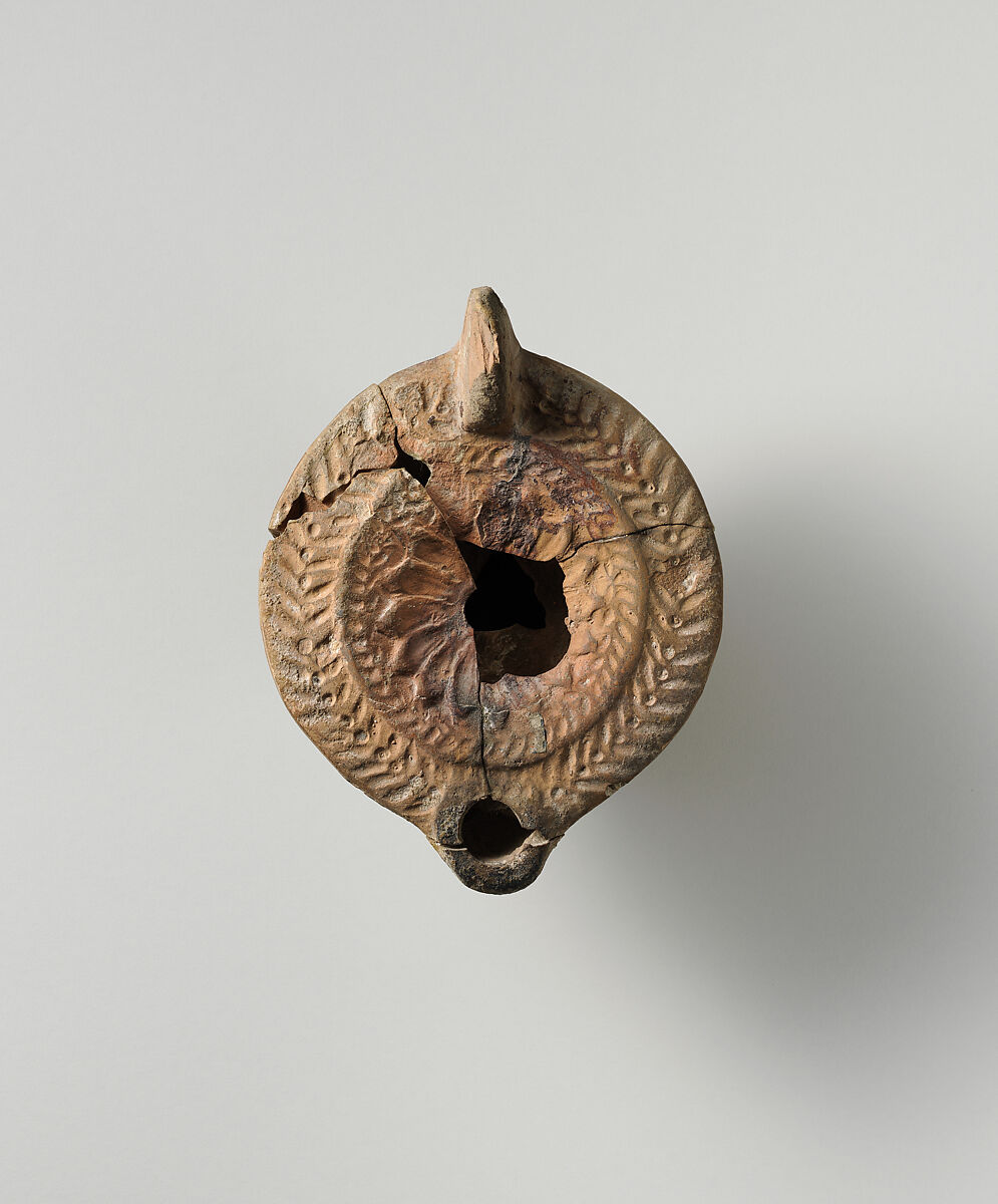 Terracotta oil lamp, Terracotta, mold-made, Roman 