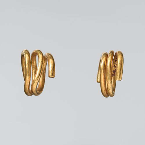 Gold spiral