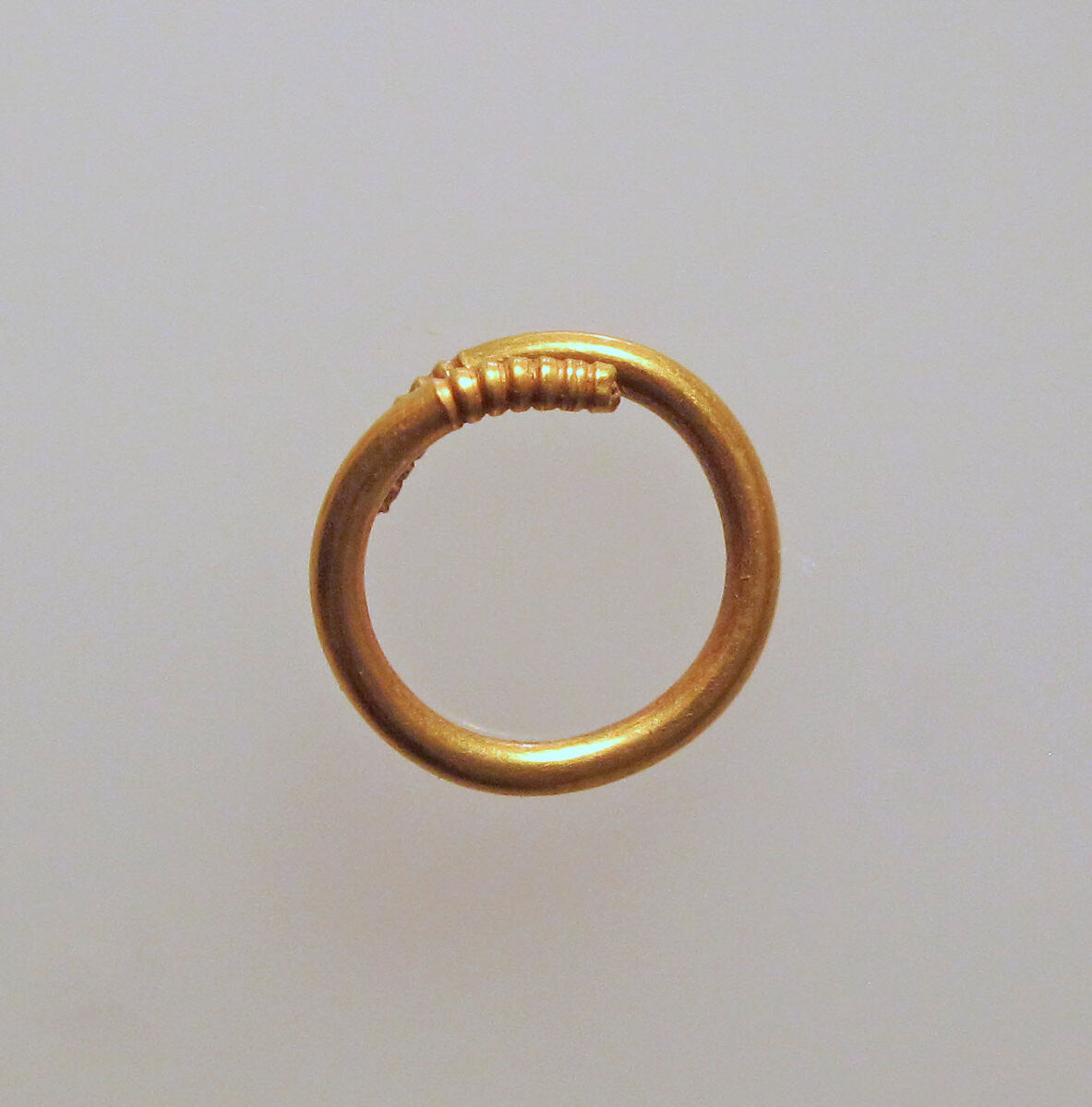 Earring or spiral, Gold, Cypriot 