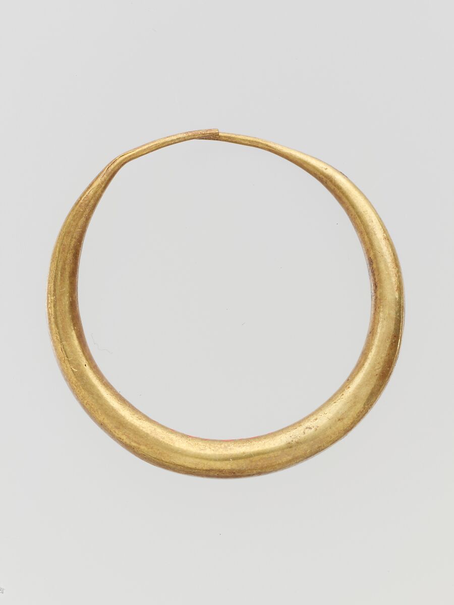 Gold annular earring, Gold, Cypriot 