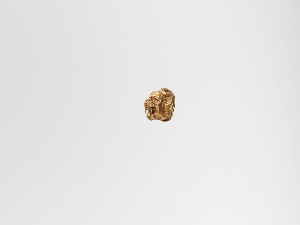 Gold pendant in the form of a lion's head, Gold, Cypriot 
