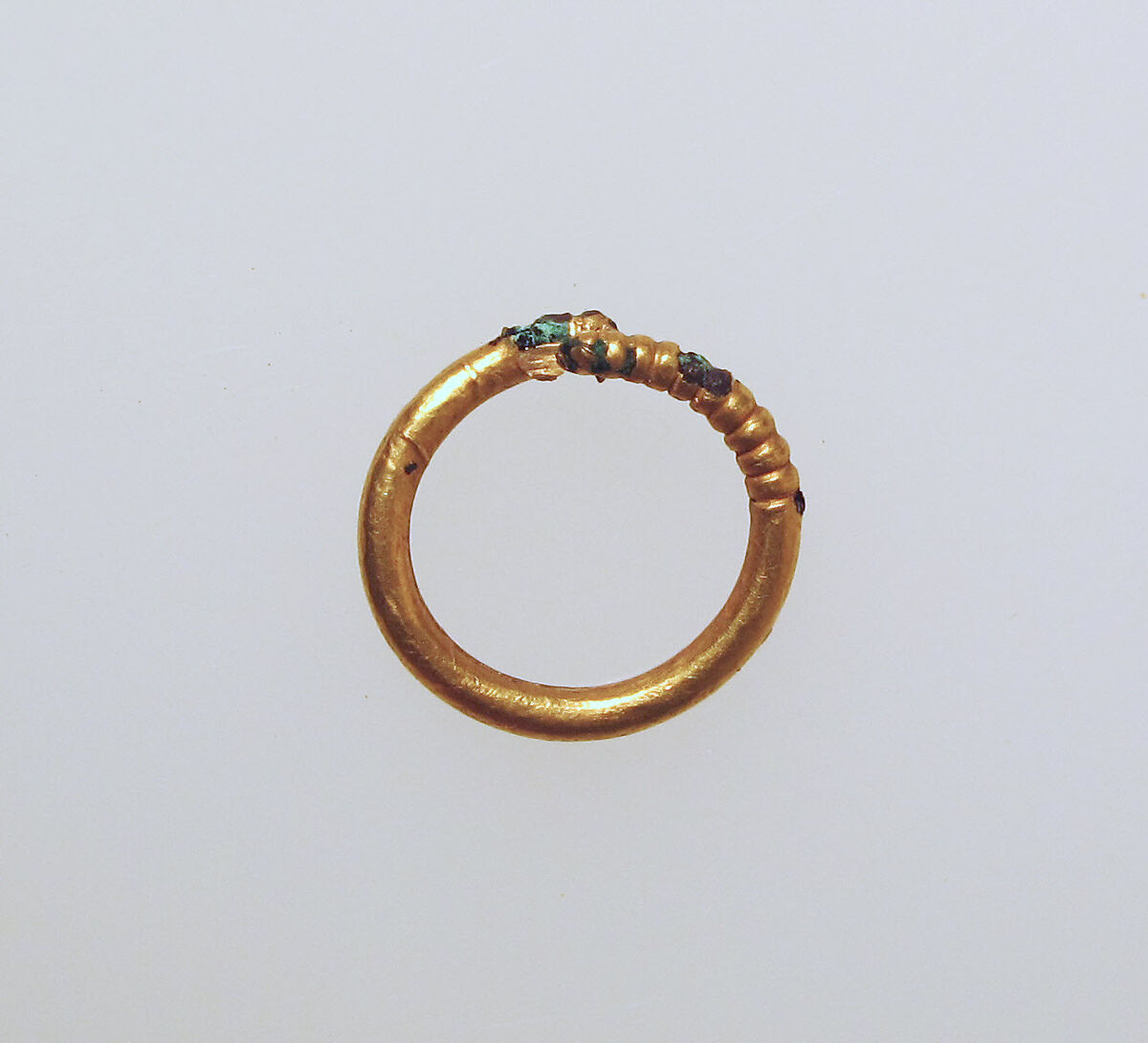 Earring, Gold, bronze, Cypriot 