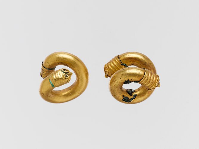 THE MET New York Cypriot Cabochon Hoop 18K Gold Plated Earrings