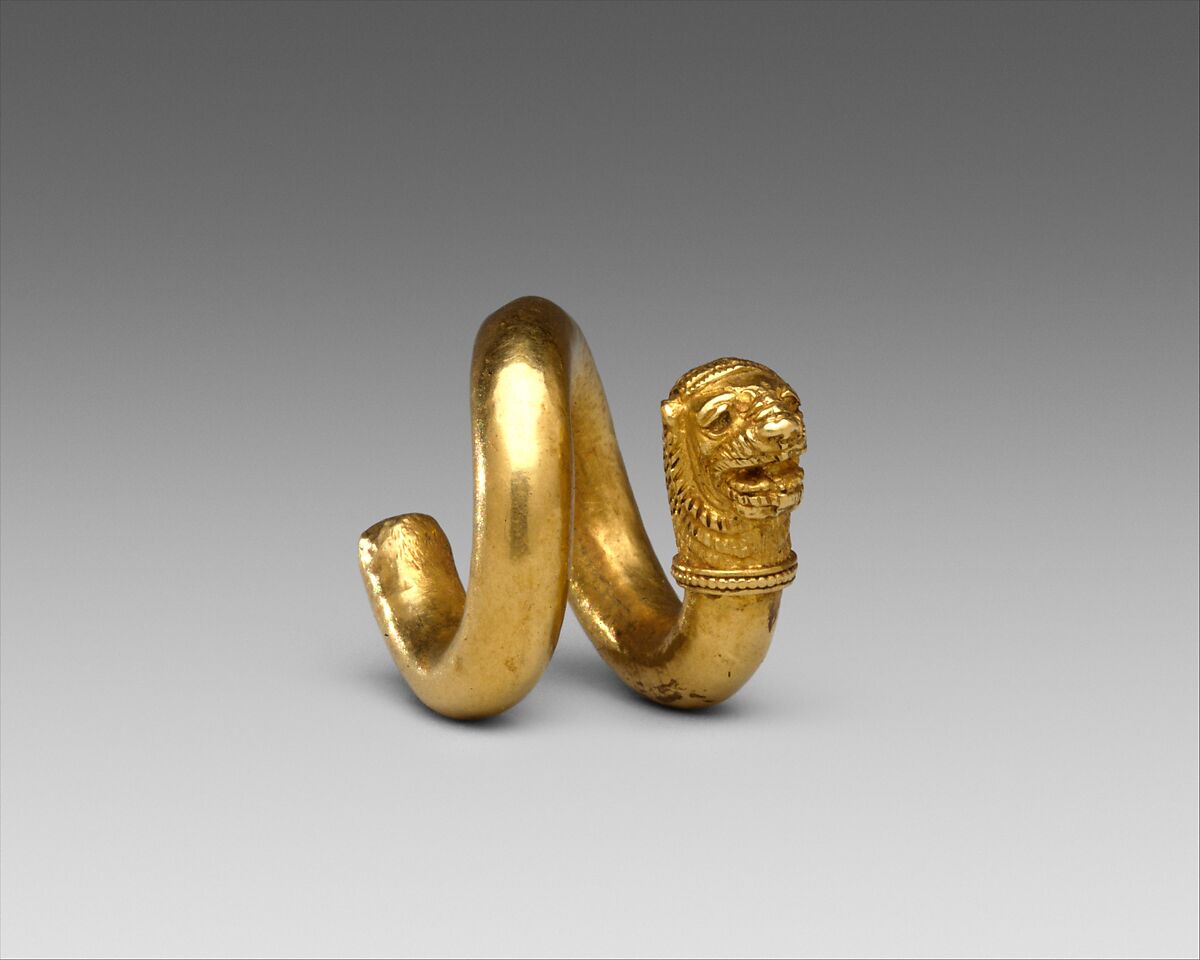 Gold and copper alloy spiral with lion-head terminal, Gold, copper alloy, Cypriot 