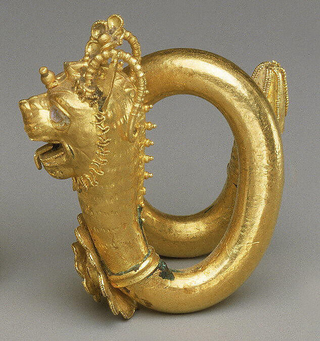 Gold spiral earring with lion-griffin terminal, Gold, Greek, Cypriot