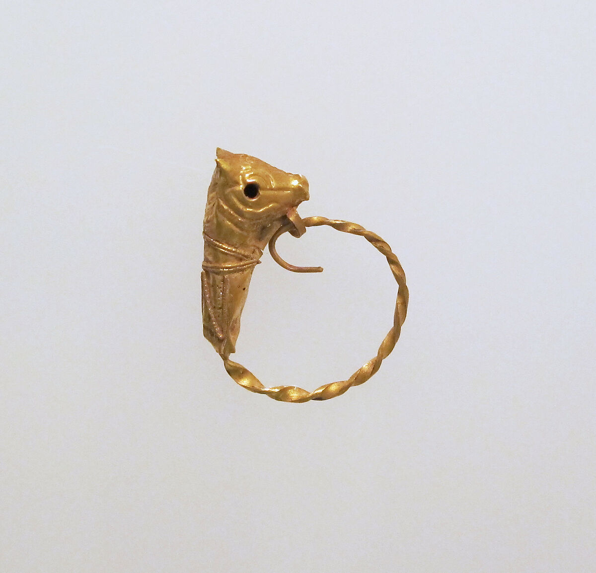 Gold earring with head of a bull, Gold, Greek 