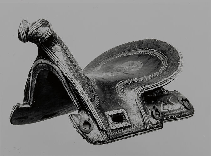 Saddle