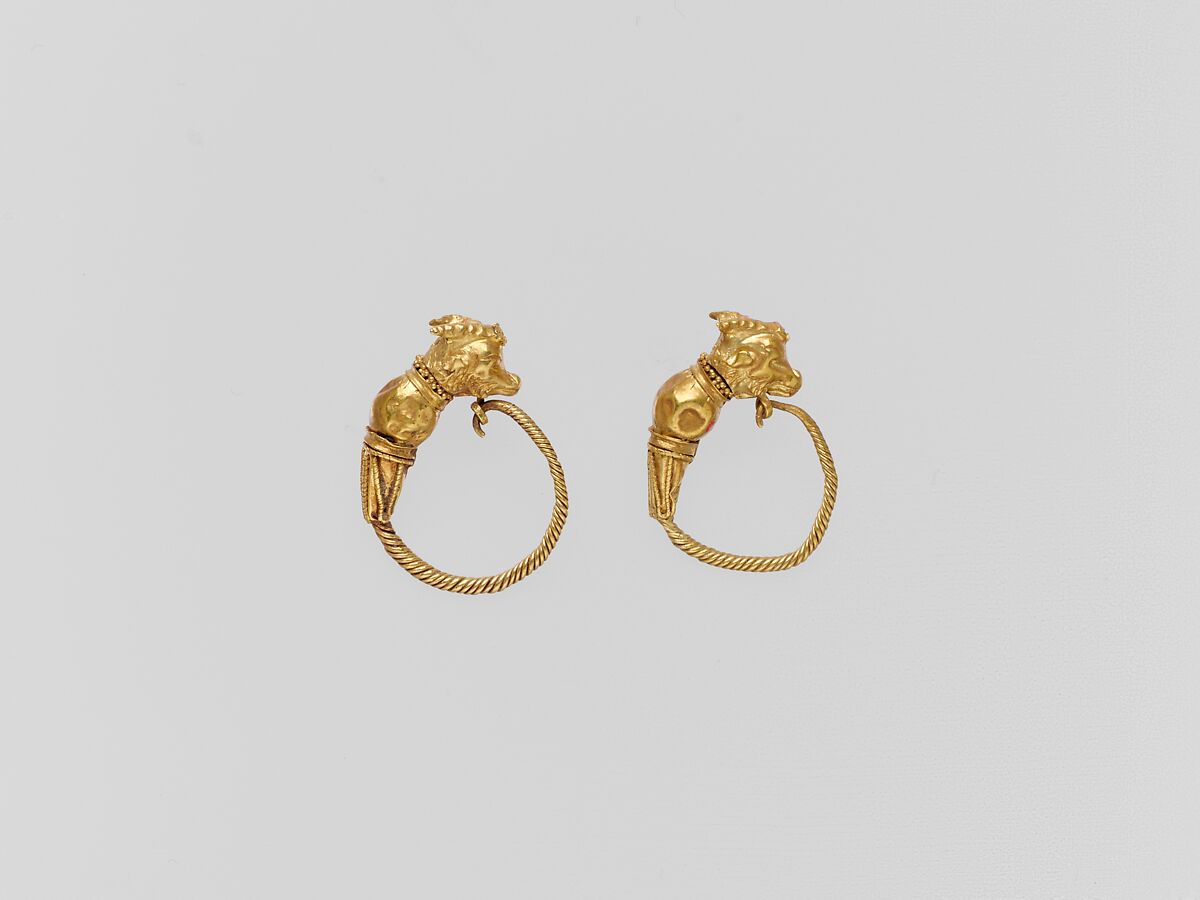 Gold earring with head of a goat, Gold, Greek 