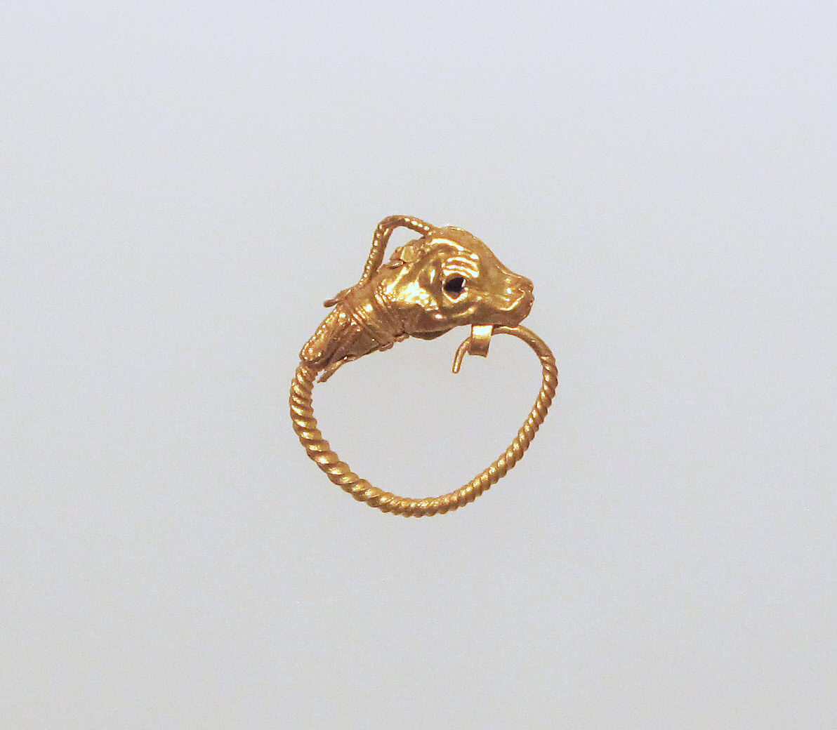Gold earring with head of an antelope, Gold, Greek