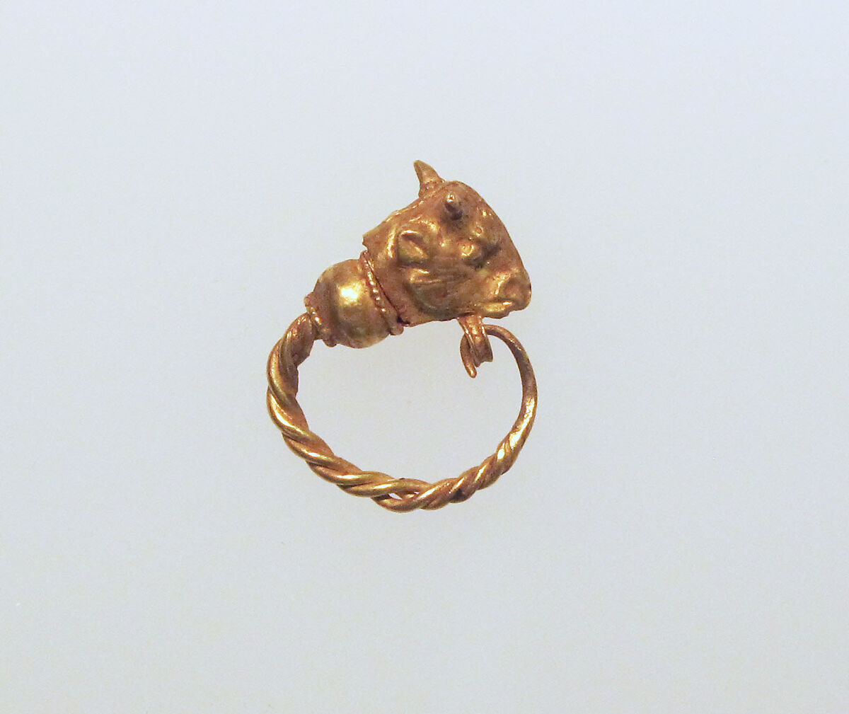 Gold earring with head of a bull, Gold, Greek 