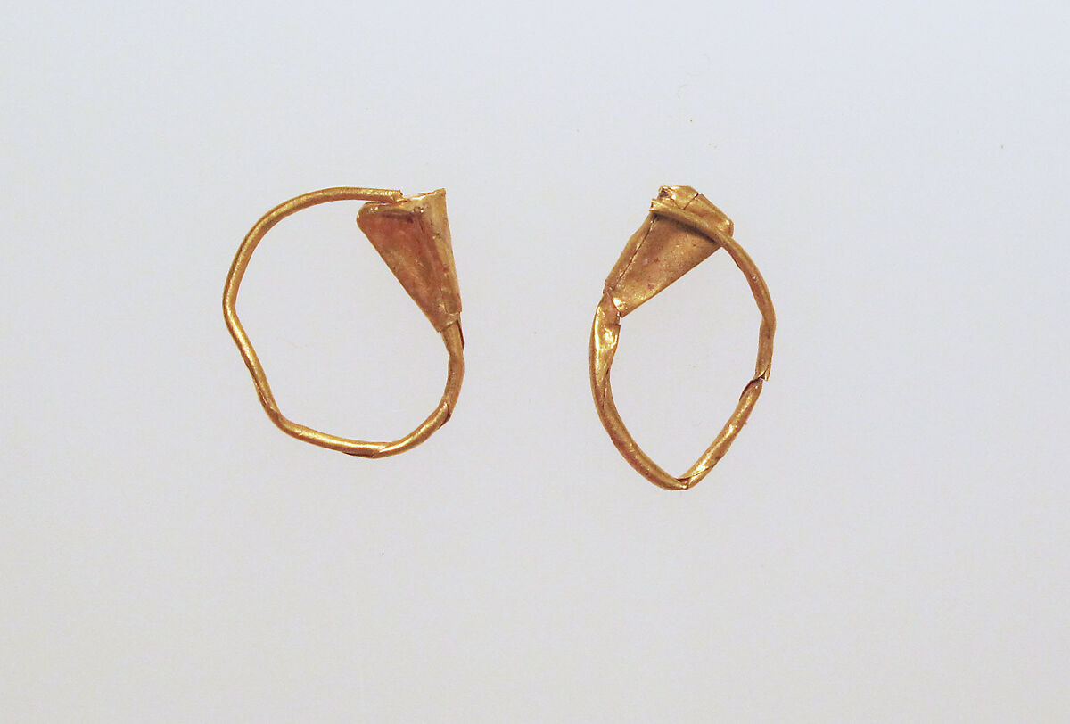Earrings, Gold 