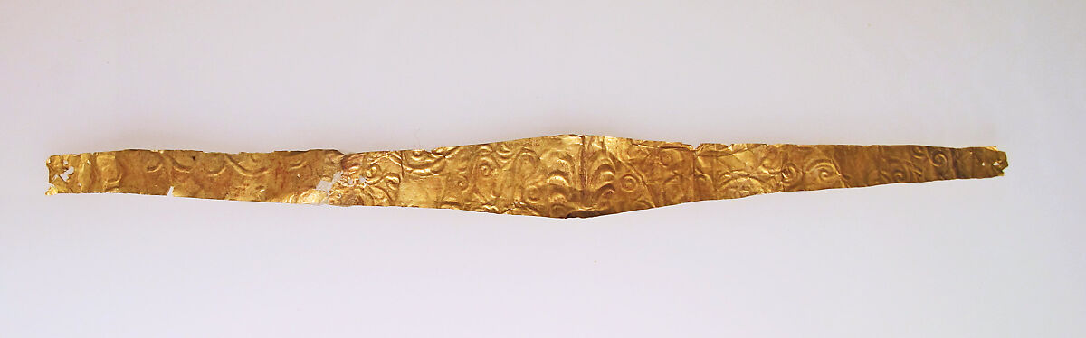 Frontlet of gold leaf, Gold 