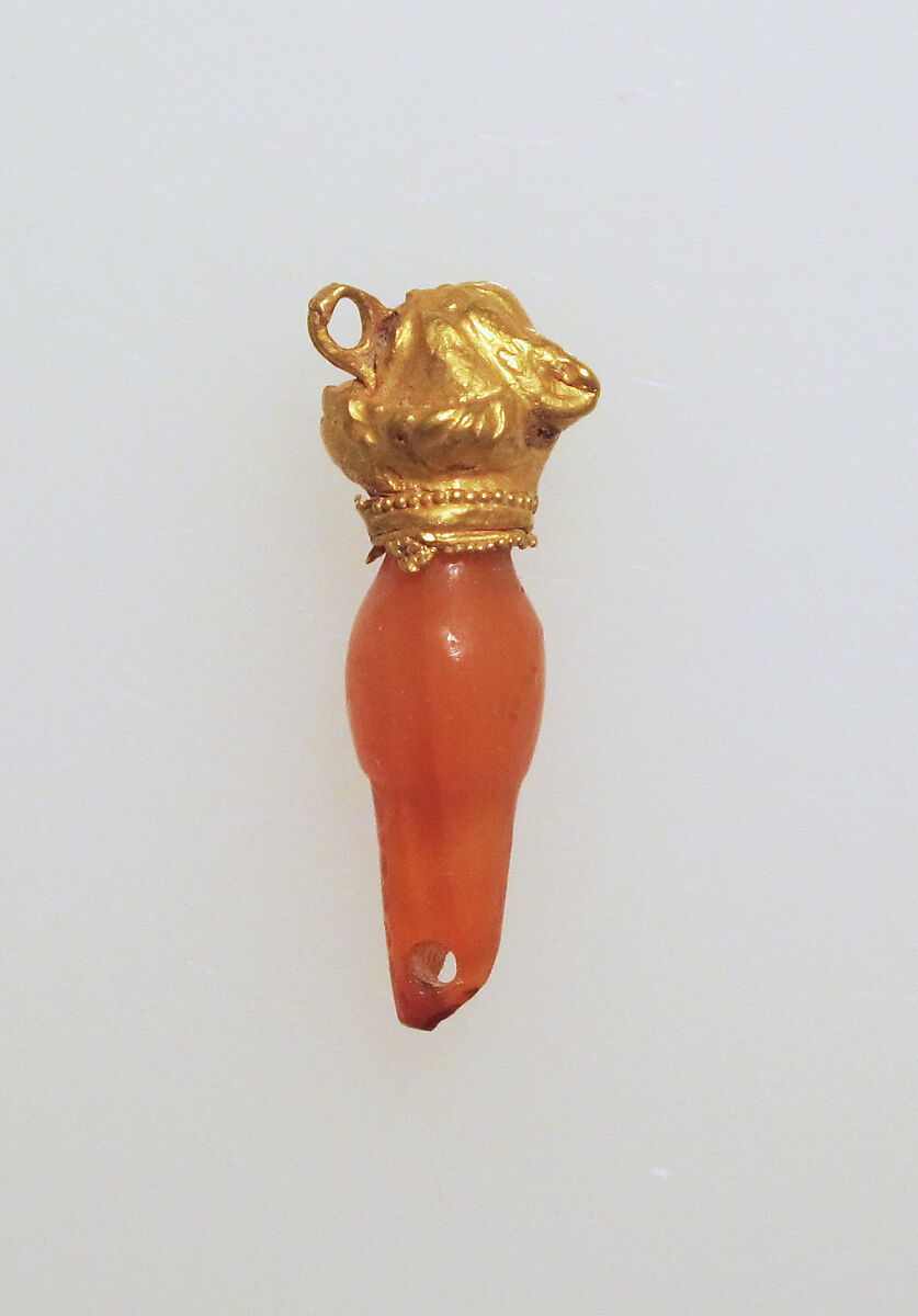 Pendant with goat's head, Gold 