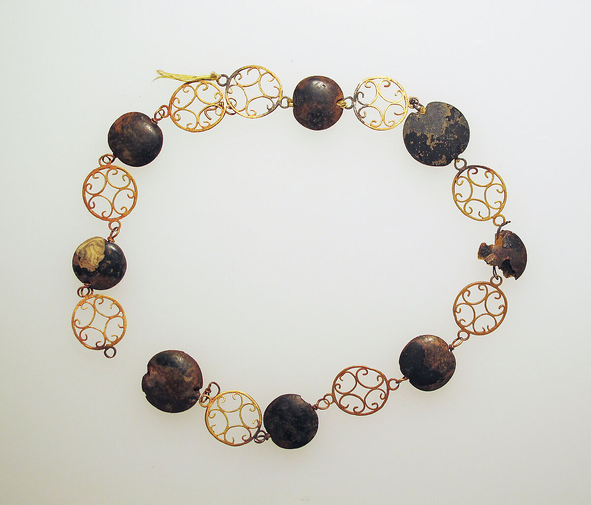 Necklace with paste beads, Gold, glass paste, Roman 