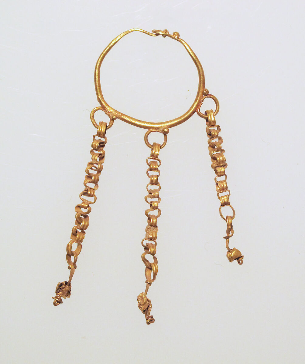 Earring with chain pendants, Gold 