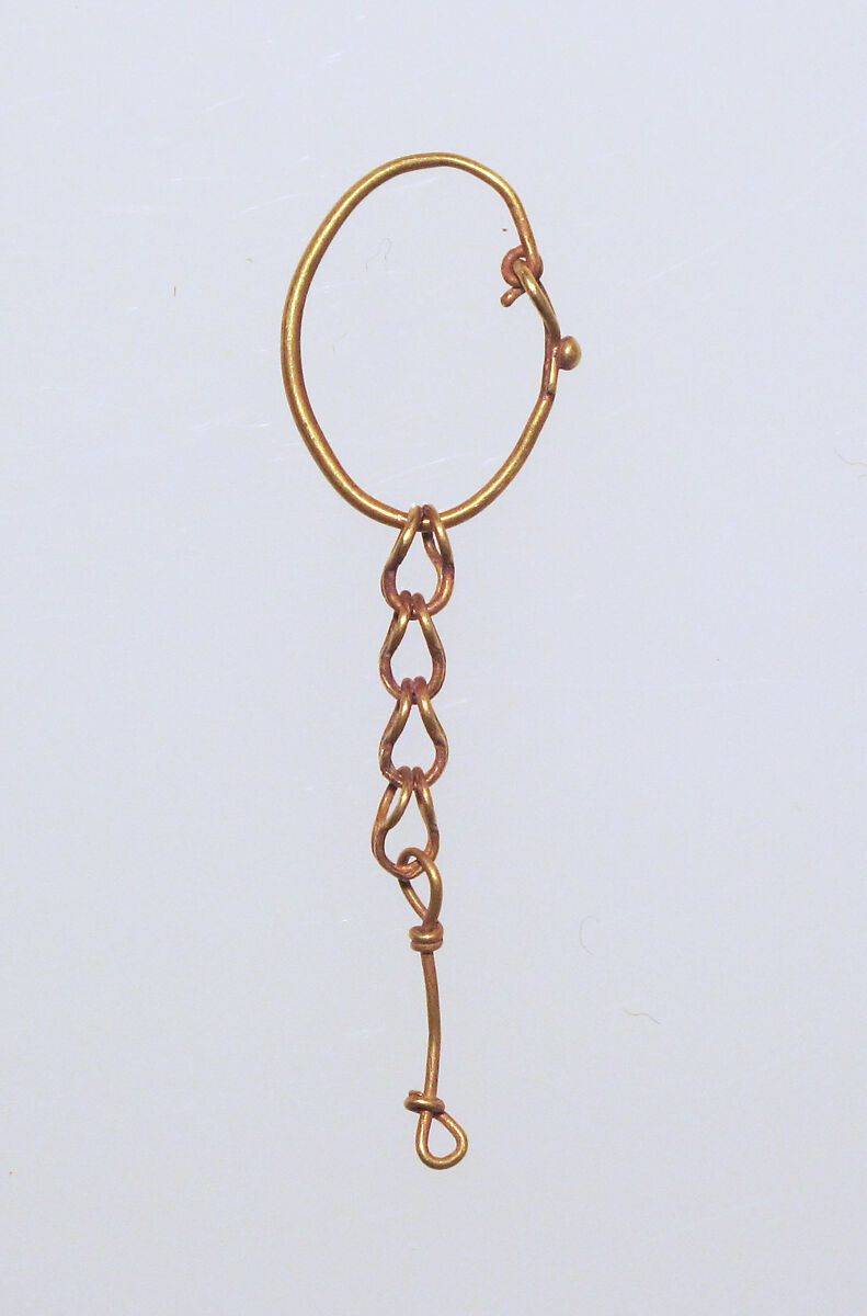 Earring with chain pendant, Gold 