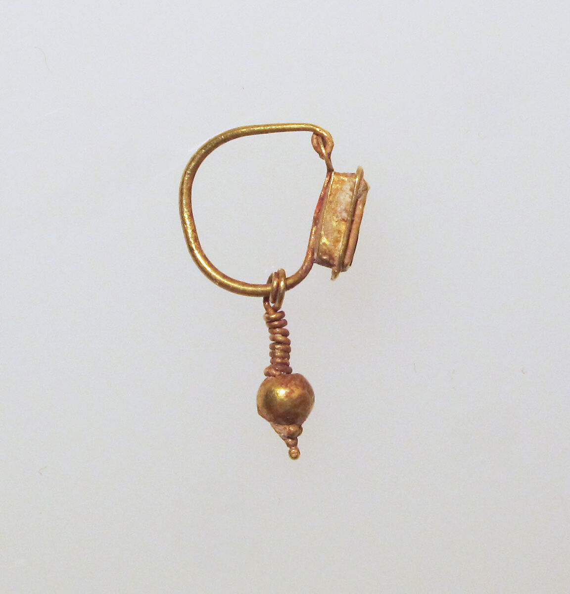 Earring with ball pendant and paste setting, Gold, glass paste, Roman 