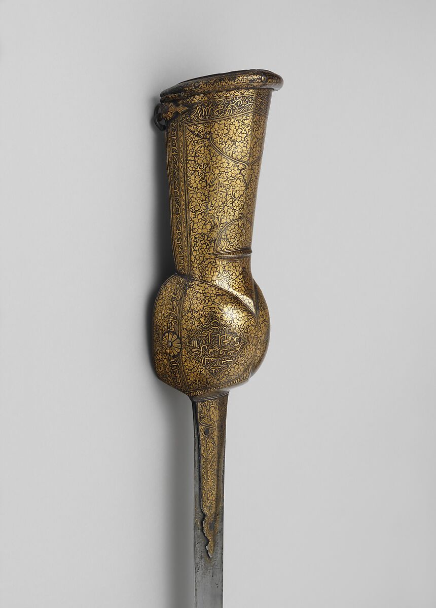 Gauntlet Sword (<i>Pata</i>), Steel, gold, textile, hilt, Indian; blade, European