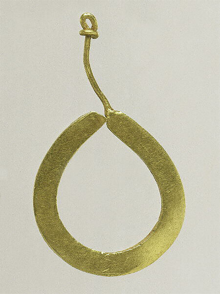 Gold and pearl earring (one of a pair), Gold, pearl, Roman, Cypriot