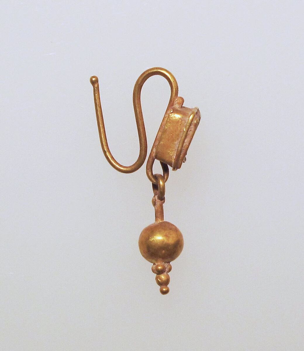 earring-hook-type-with-pendant-the-metropolitan-museum-of-art