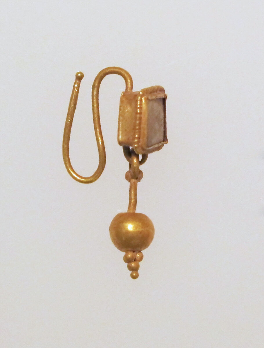 Earring-hook type with ball pendant and paste setting, Gold, glass paste 