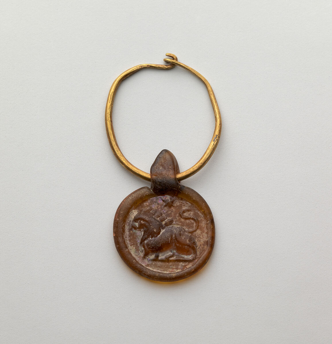 Gold hoop with glass pendant stamped disk, Gold, glass, Roman 