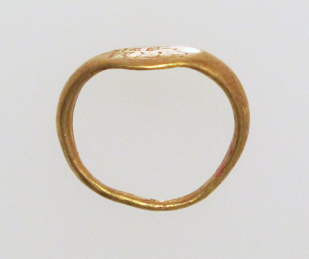 Gold ring with inscribed bezel, Gold, Roman 