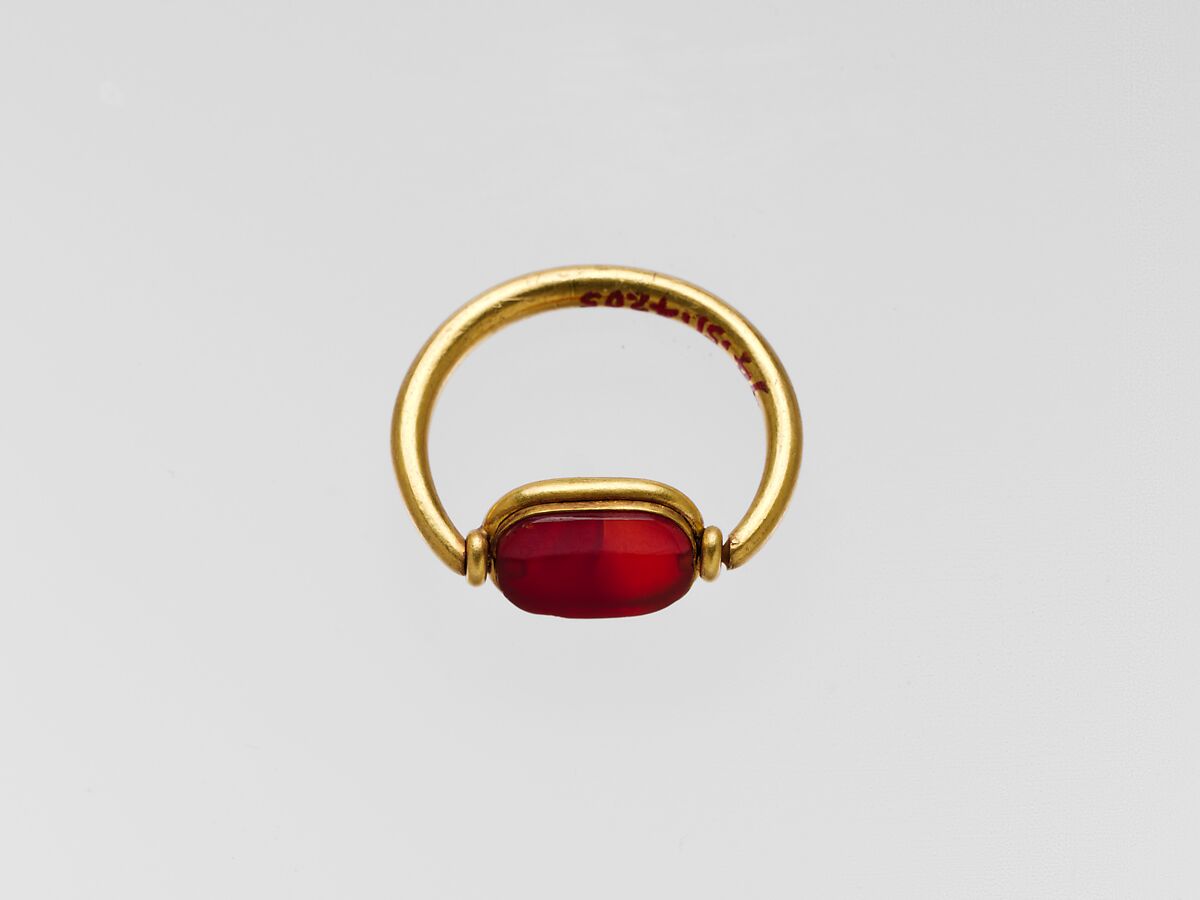 Gold ring with carnelian ring stone, Gold, sard, Greek 