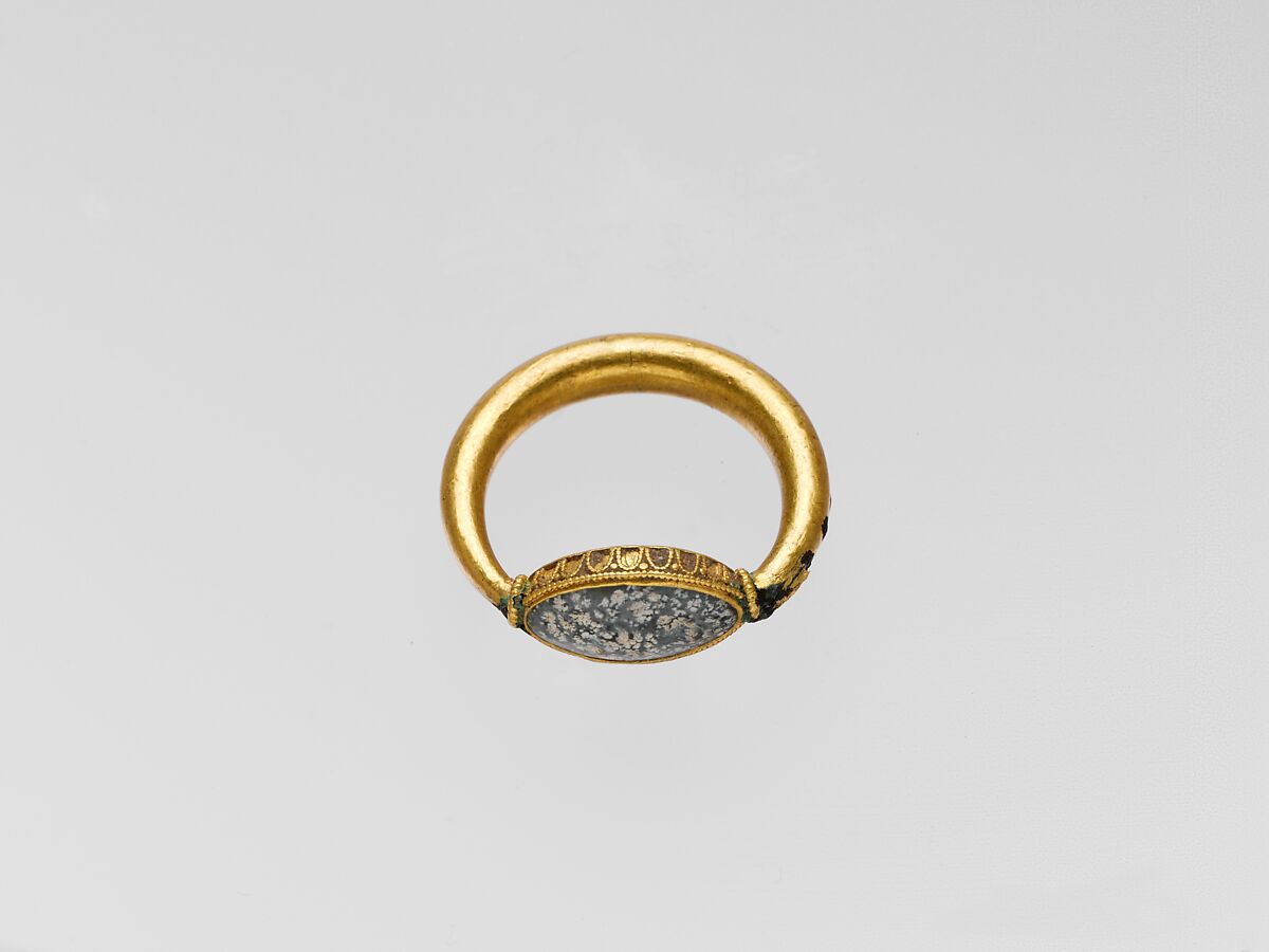 Gold ring with plasma ring stone, Gold, plasma, Greek 