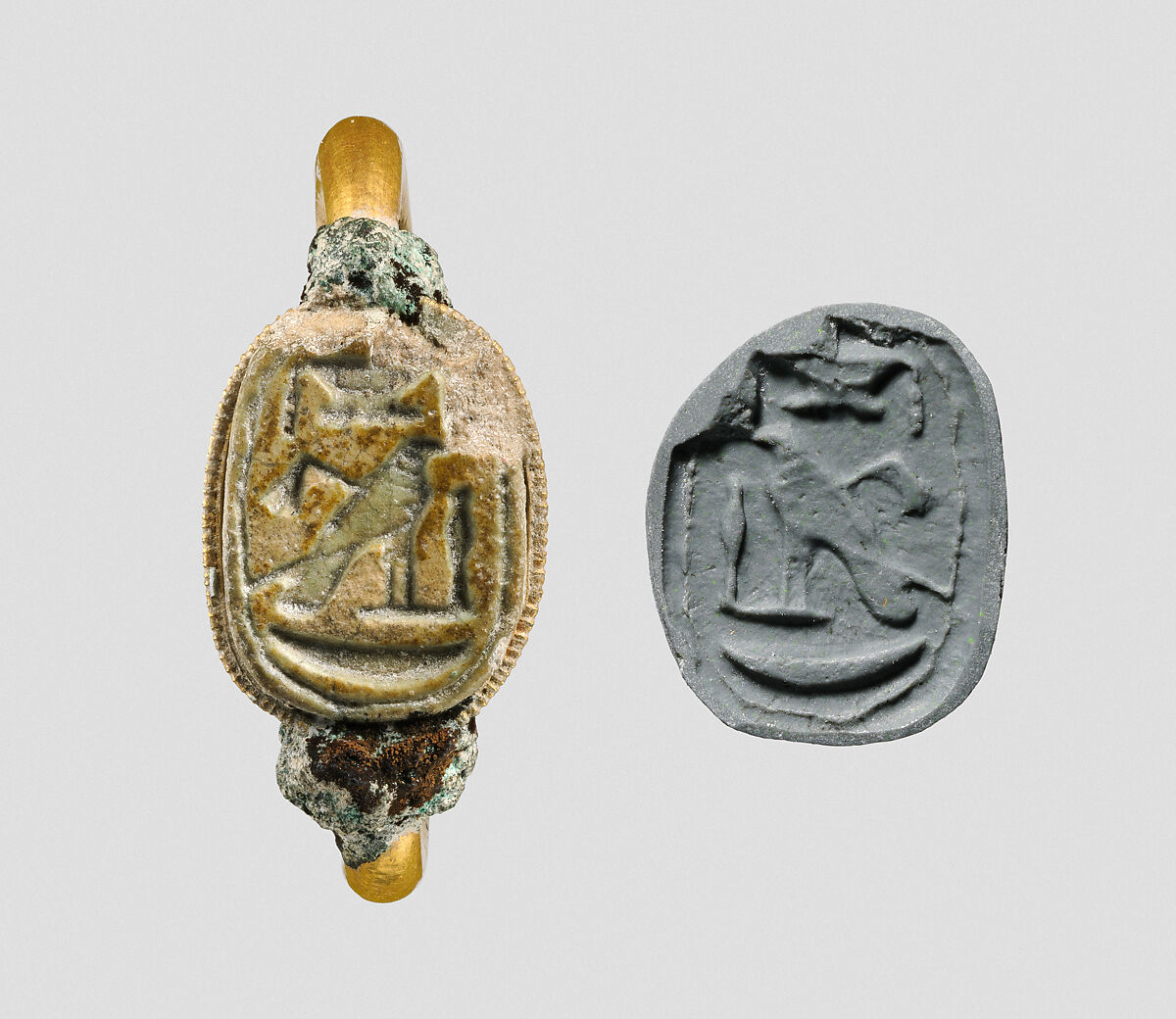 Gold ring with glass scarab, Gold, glass paste, Cypriot 