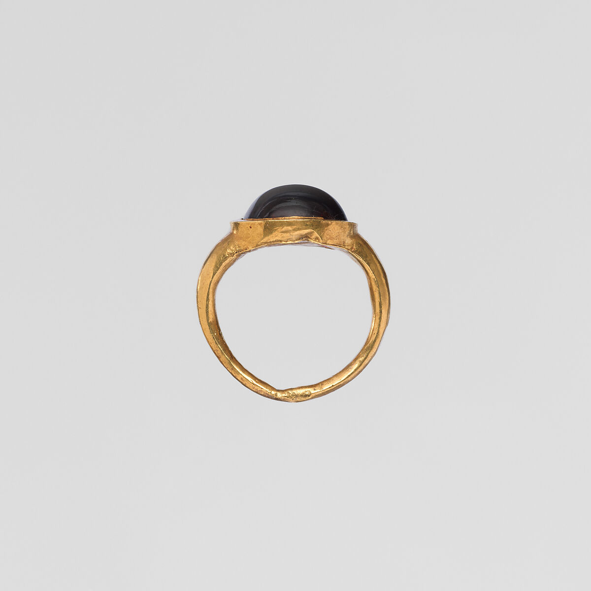 Gold and garnet ring, Gold, garnet, Roman