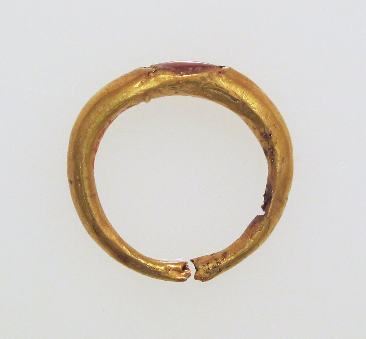 Ring with sard, Gold, sard 