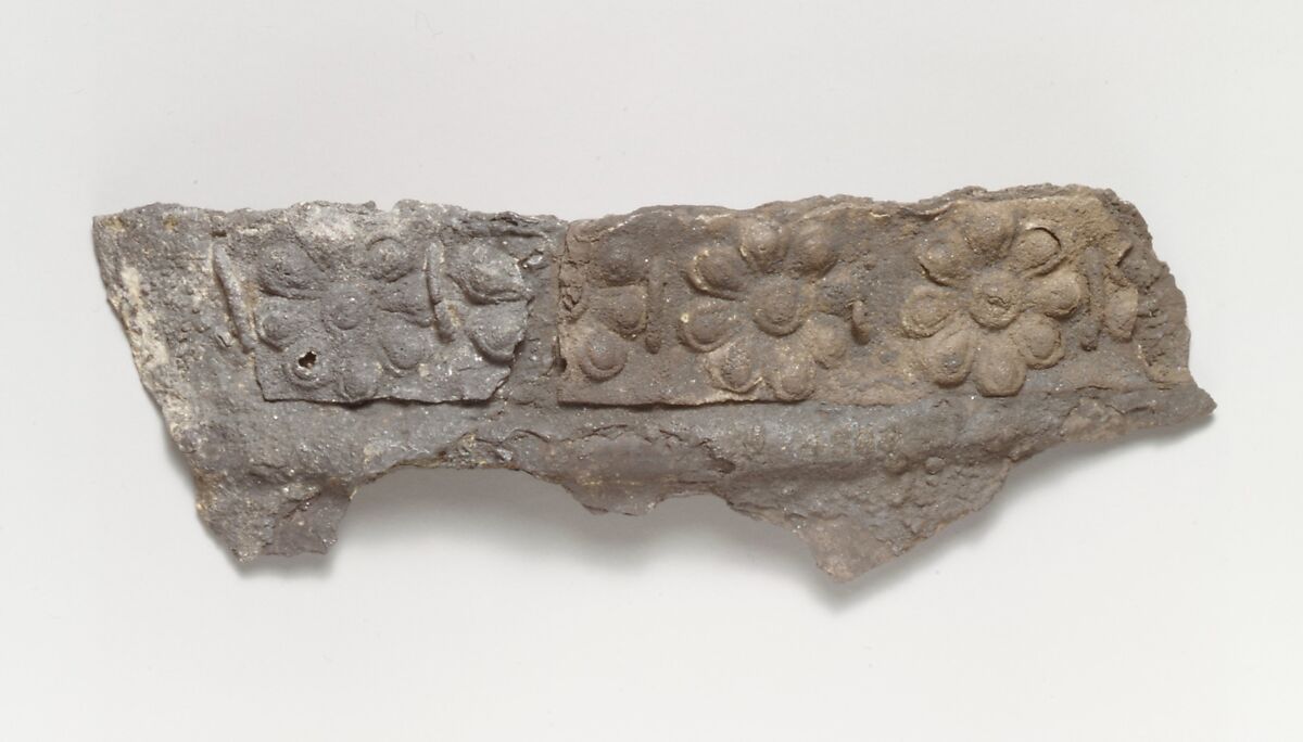 Bowl rim with rosettes, SILVER