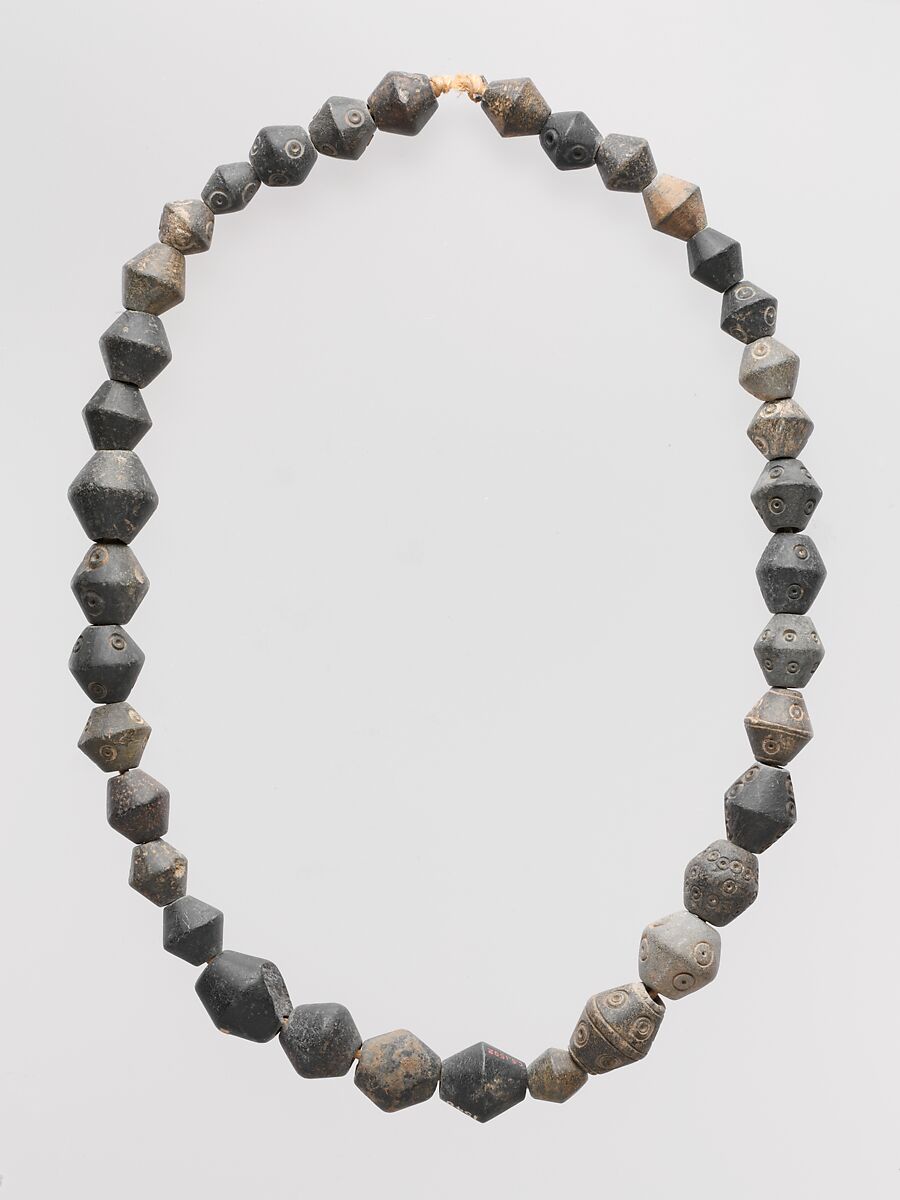Chlorite necklace with 36 biconical beads, Chlorite, Cypriot 