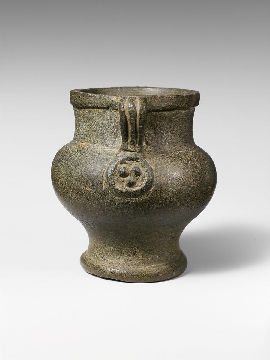 Chlorite amphoriskos (small jar), Chlorite, Cypriot