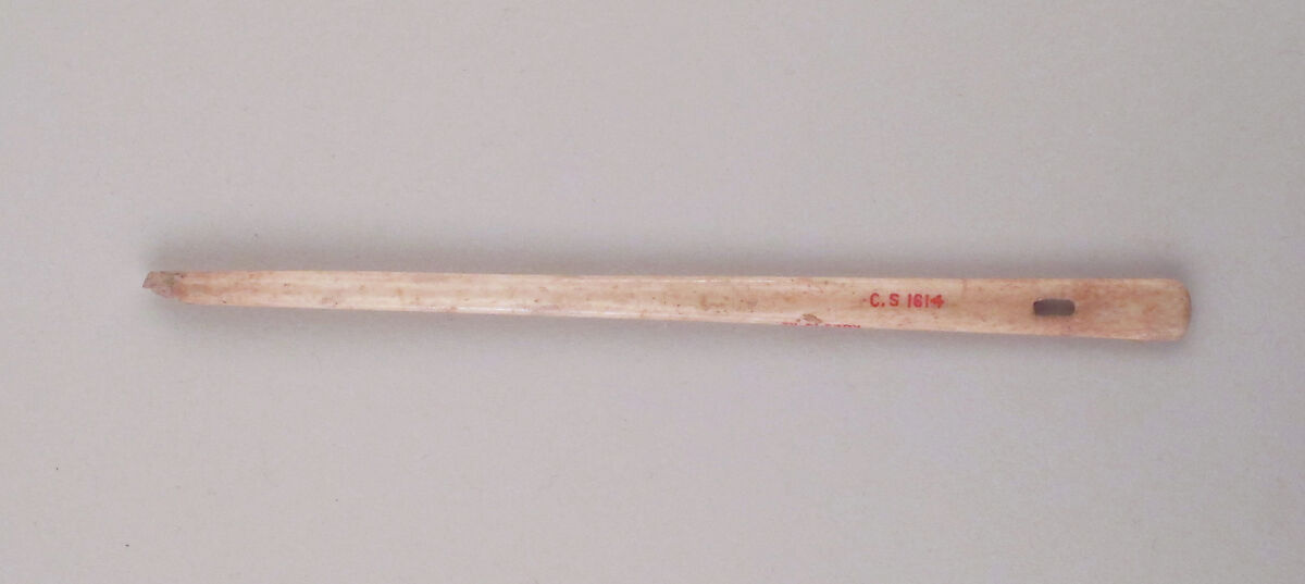 Bone spatulated needle, Bone, Cypriot