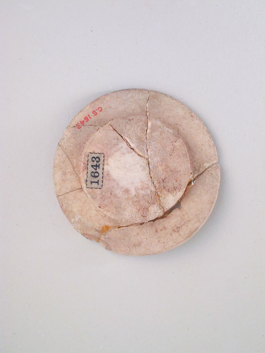 Ivory disk of a pyxis with a rosette, Hippopotamus ivory, Cypriot