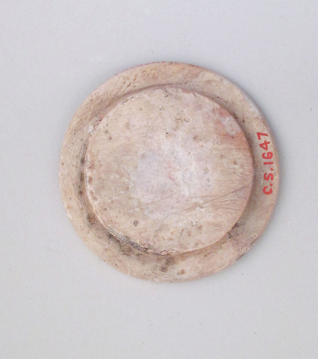 Roundel, disk, Hippoptomus ivory 