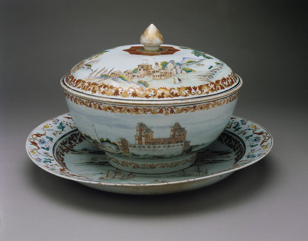 Covered Punch Bowl, Porcelain, Chinese, for Swedish market
